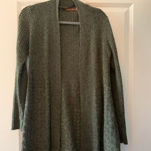 3/$20⚡️ Belldini Green Cardigan